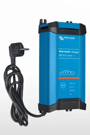 Chargeur Blue Smart IP22 24/8(1) 230V CEE 7/7 Victron (24V / 8A) Promotion Saisonnière